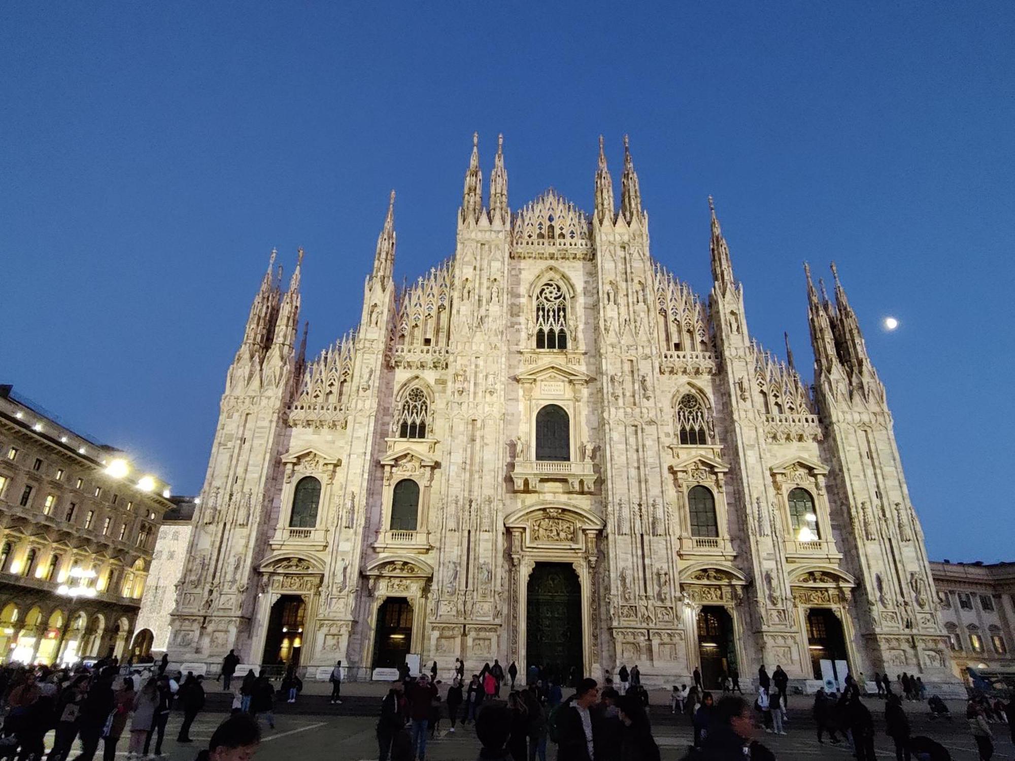 Premier Apartment Milano Dış mekan fotoğraf